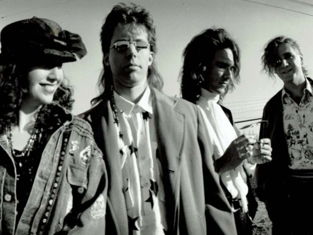 “Be The Love You Are”, il nuovo singolo dei World Goes Round