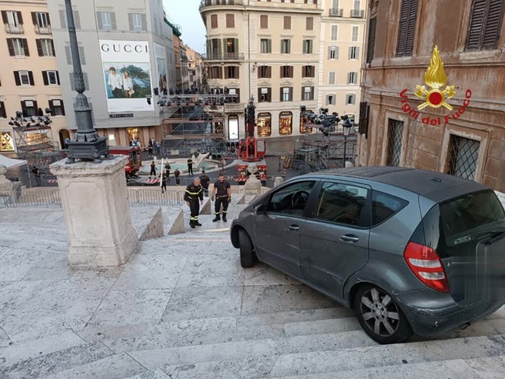 auto trinità dei monti