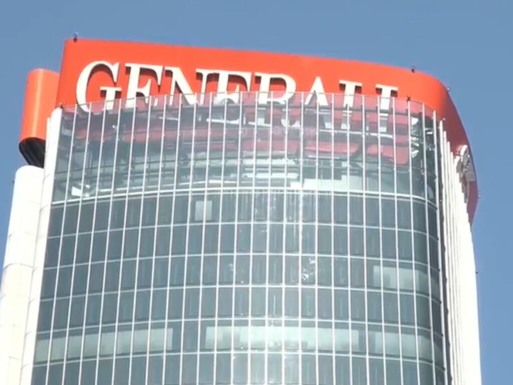 insegna torre hadid milano