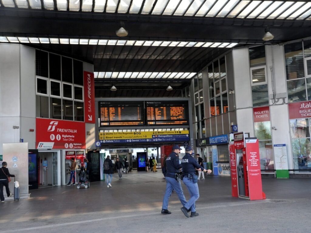 francese stazione milano