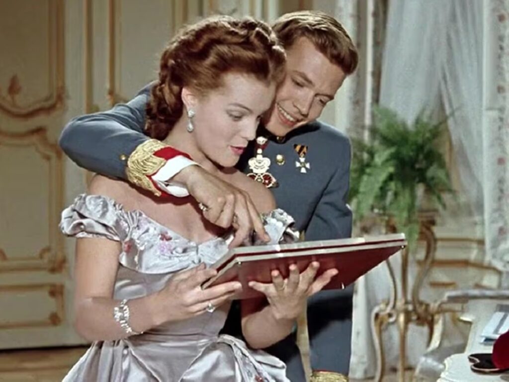 sissi la giovane imperatrice trama film