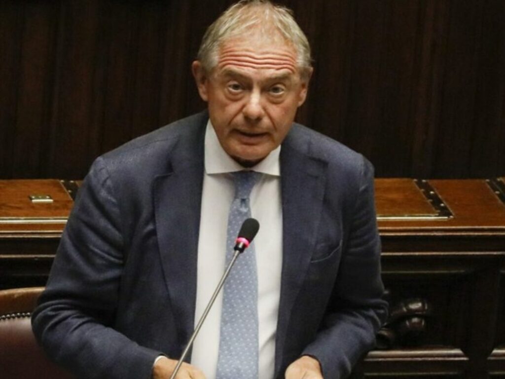 adolfo urso