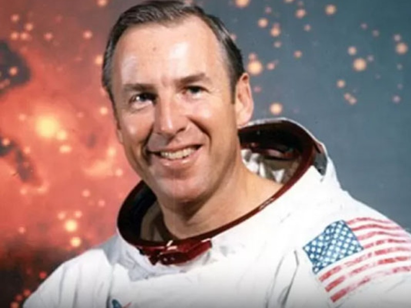 jim lovell