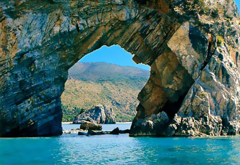 arco naturale