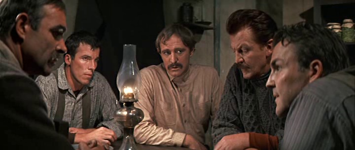 i cospiratori film trama