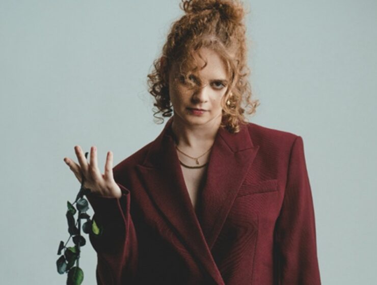 carillon foto cantante