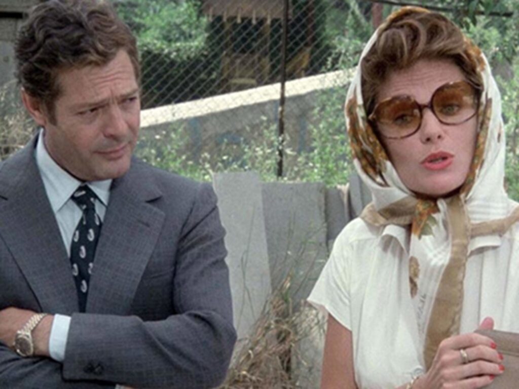 la donna della domenica film