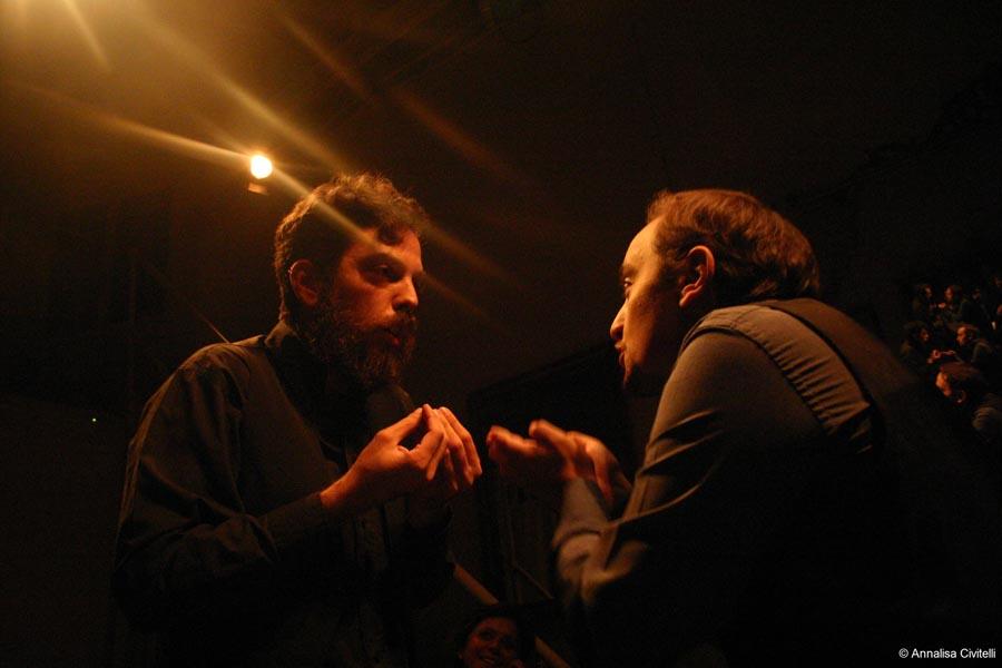 NAKED – Studi nudi di improvvisazione teatrale