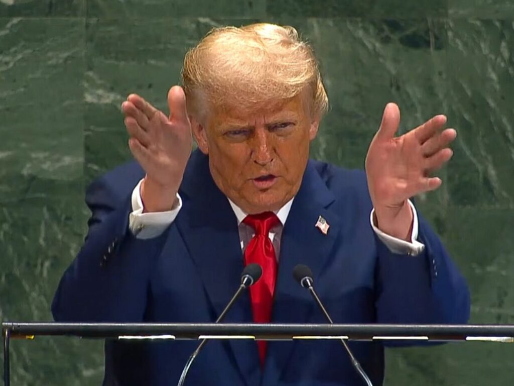 DONALD TRUMP PRESIDENTE USA