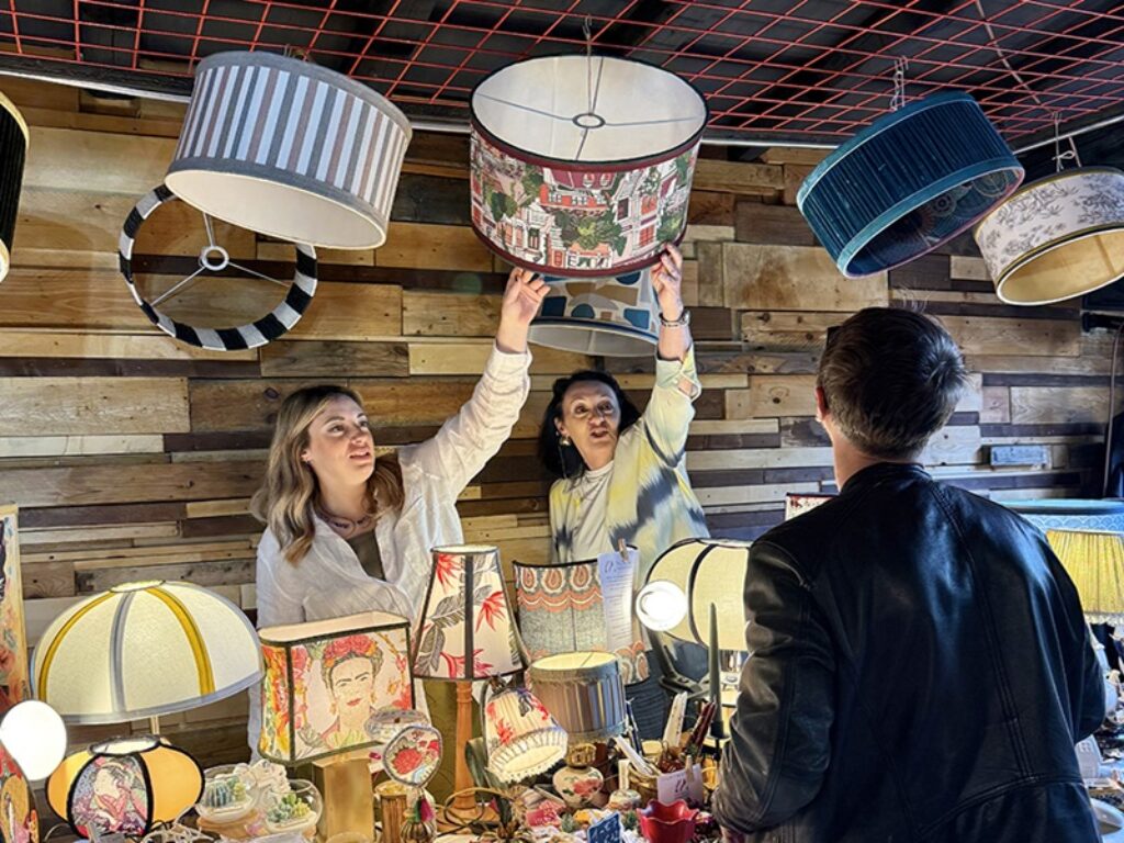 hippie market tuscolana