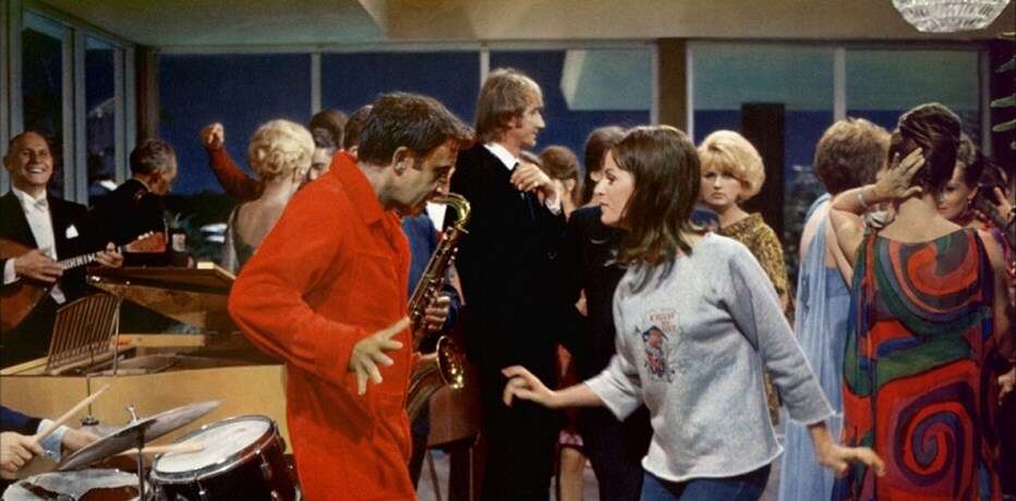 hollywood party film trama