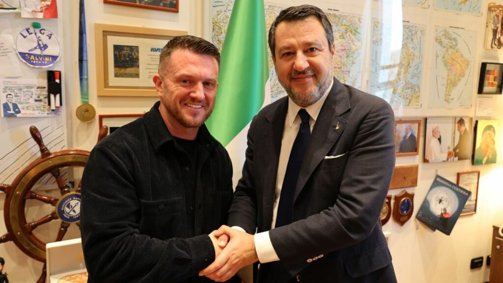 salvini e tommy robinson