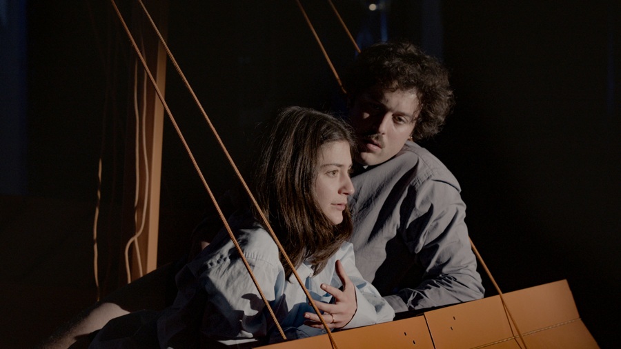 Scusate se non siamo morti in mare