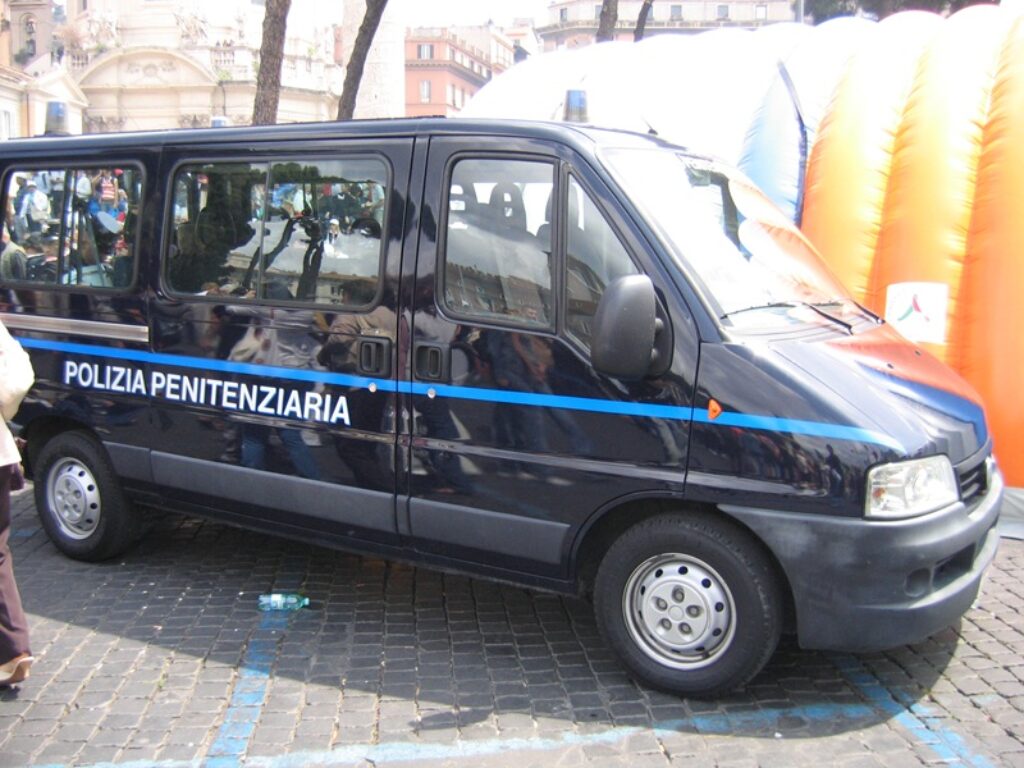 polizia penitenziaria