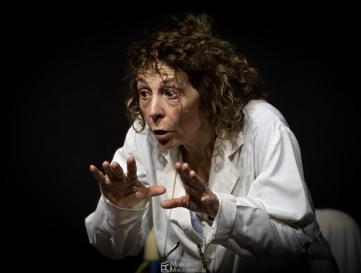 cloris brosca hostages