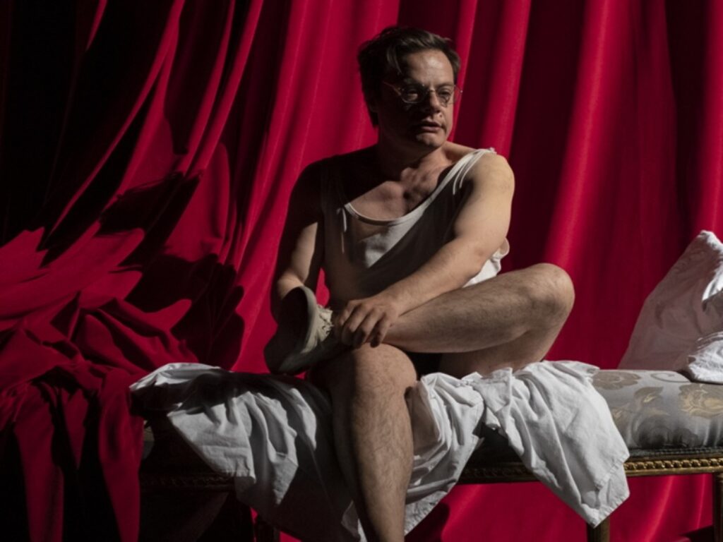 Stanza con compositore