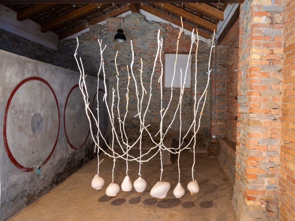 La collina sale sempre