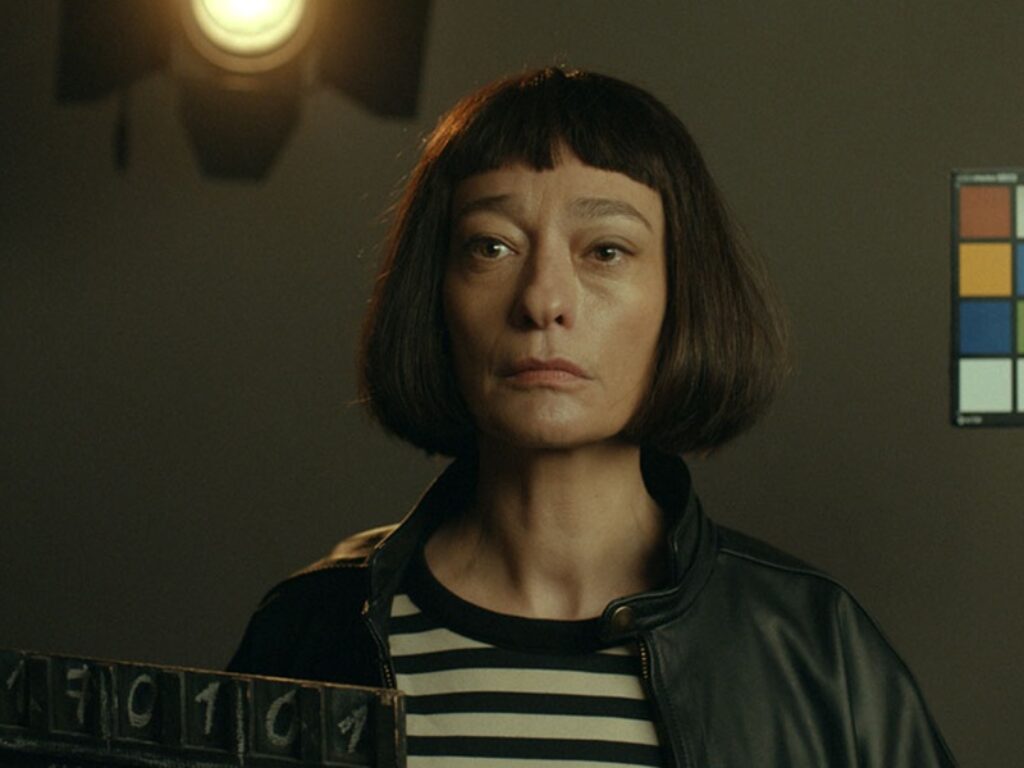 simple women film