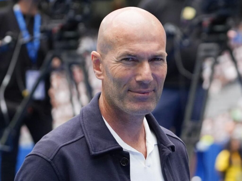 Zinédine Zidane è diventato oggi il nuovo ct della Francia