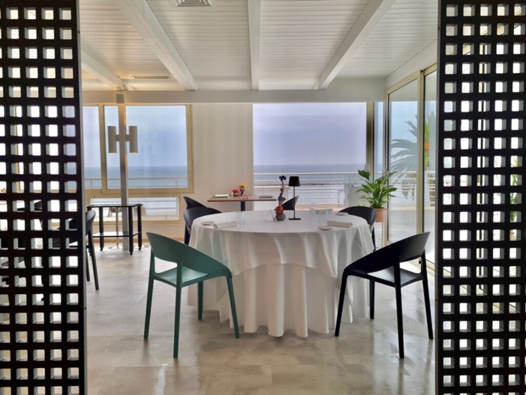 attico sul mare ristorante foto