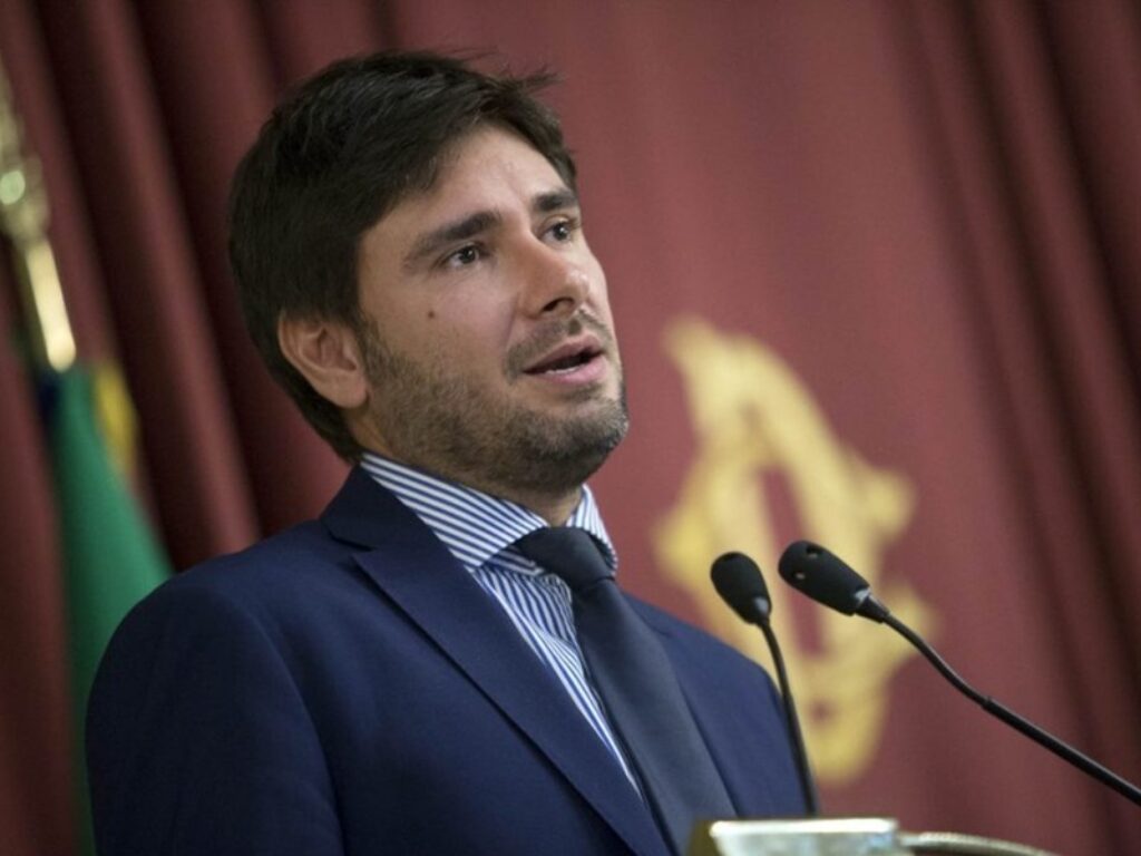 alessandro di battista imagoeconomica