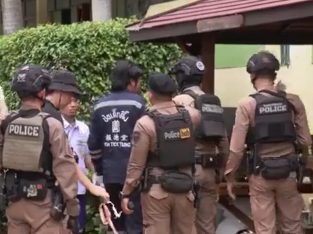 Sparatoria in una scuola in Thailandia